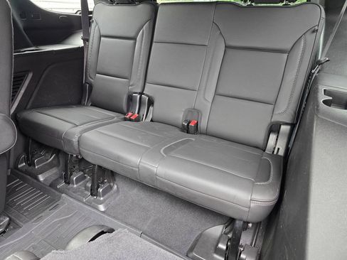 Certified 2021 GMC Yukon Denali w/ Denali Premium Package AWD/4WD image 37