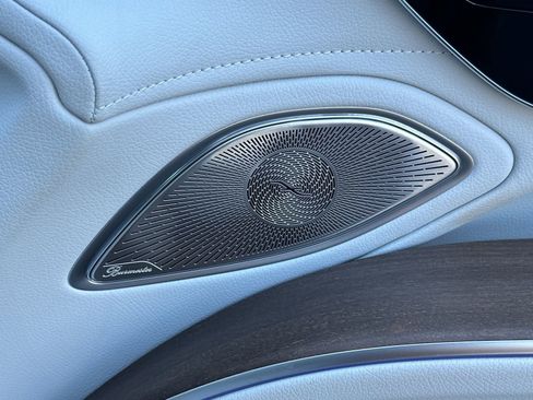 Certified 2022 Mercedes-Benz EQS 580 4MATIC Sedan w/ Exclusive Trim Package image 20