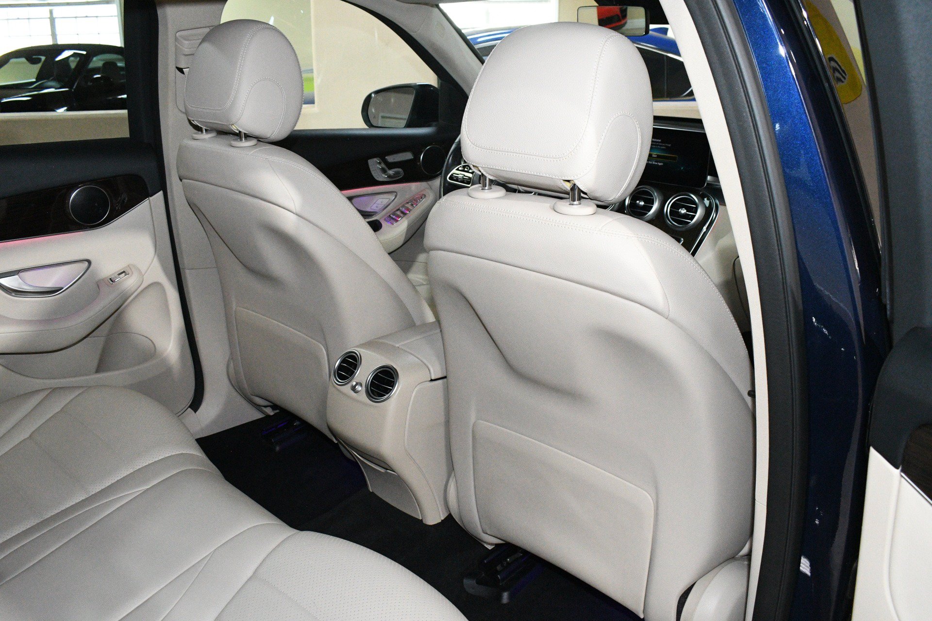 Used 2022 Mercedes-Benz GLC 300 image 16
