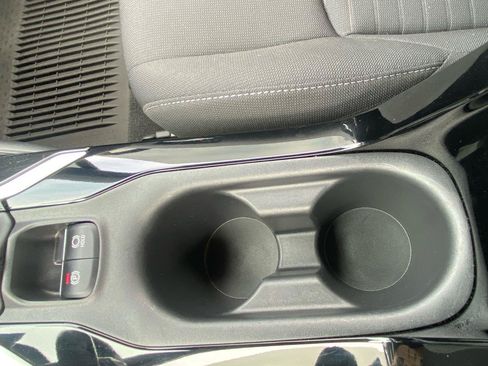 Used 2022 Toyota Corolla SE FWD image 63