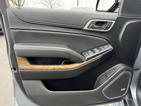 Used 2019 GMC Yukon Denali w/ Denali Ultimate Package image 23