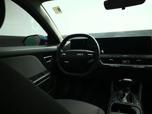Certified 2025 Kia K4 EX FWD image 39
