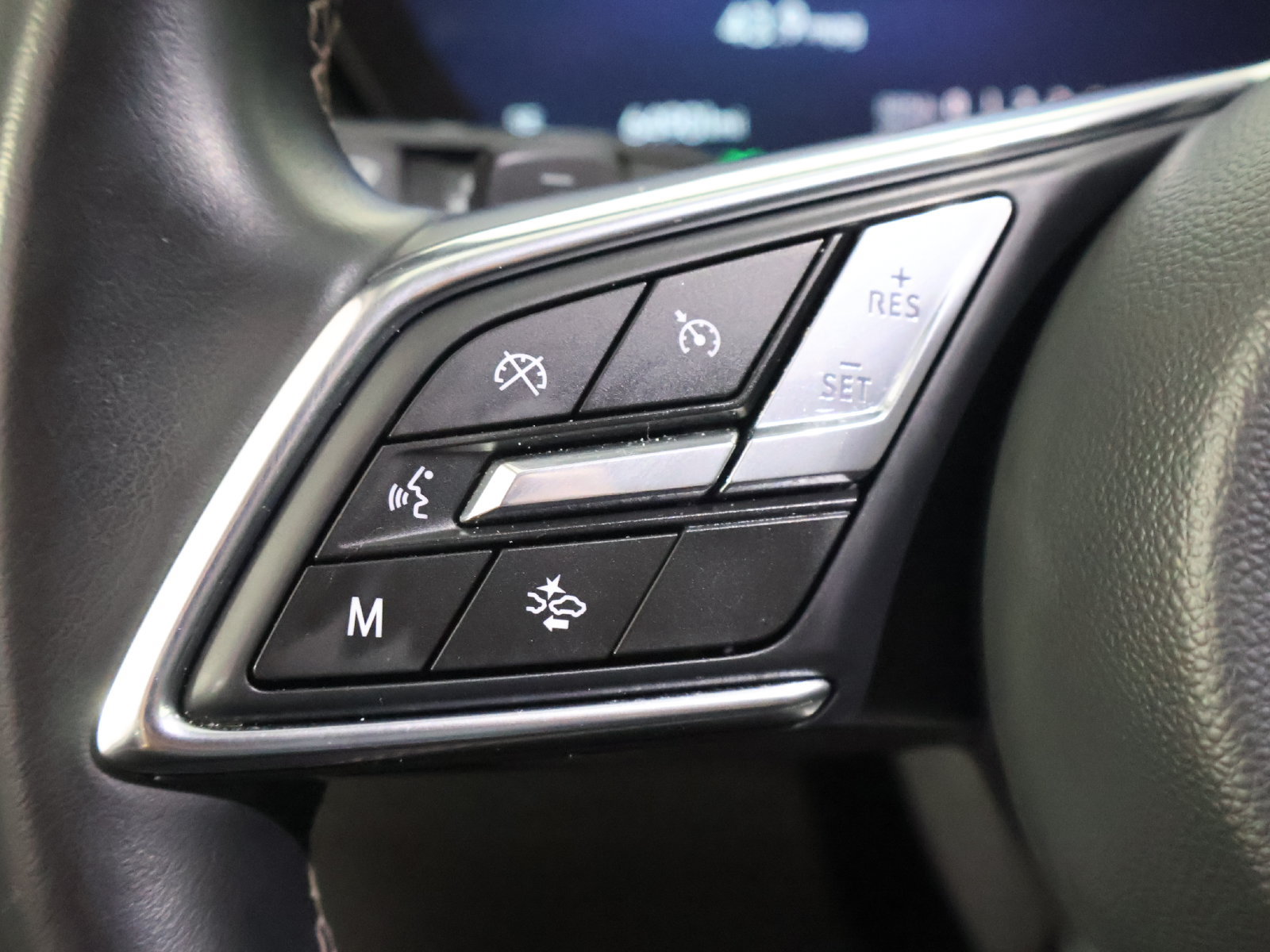 Used 2024 Buick Envision Preferred AWD/4WD image 36