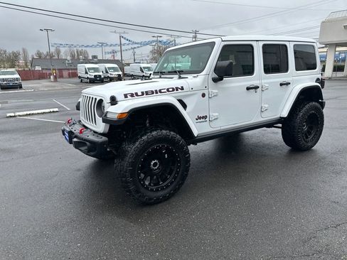 Used 2019 Jeep Wrangler Unlimited Rubicon image 2
