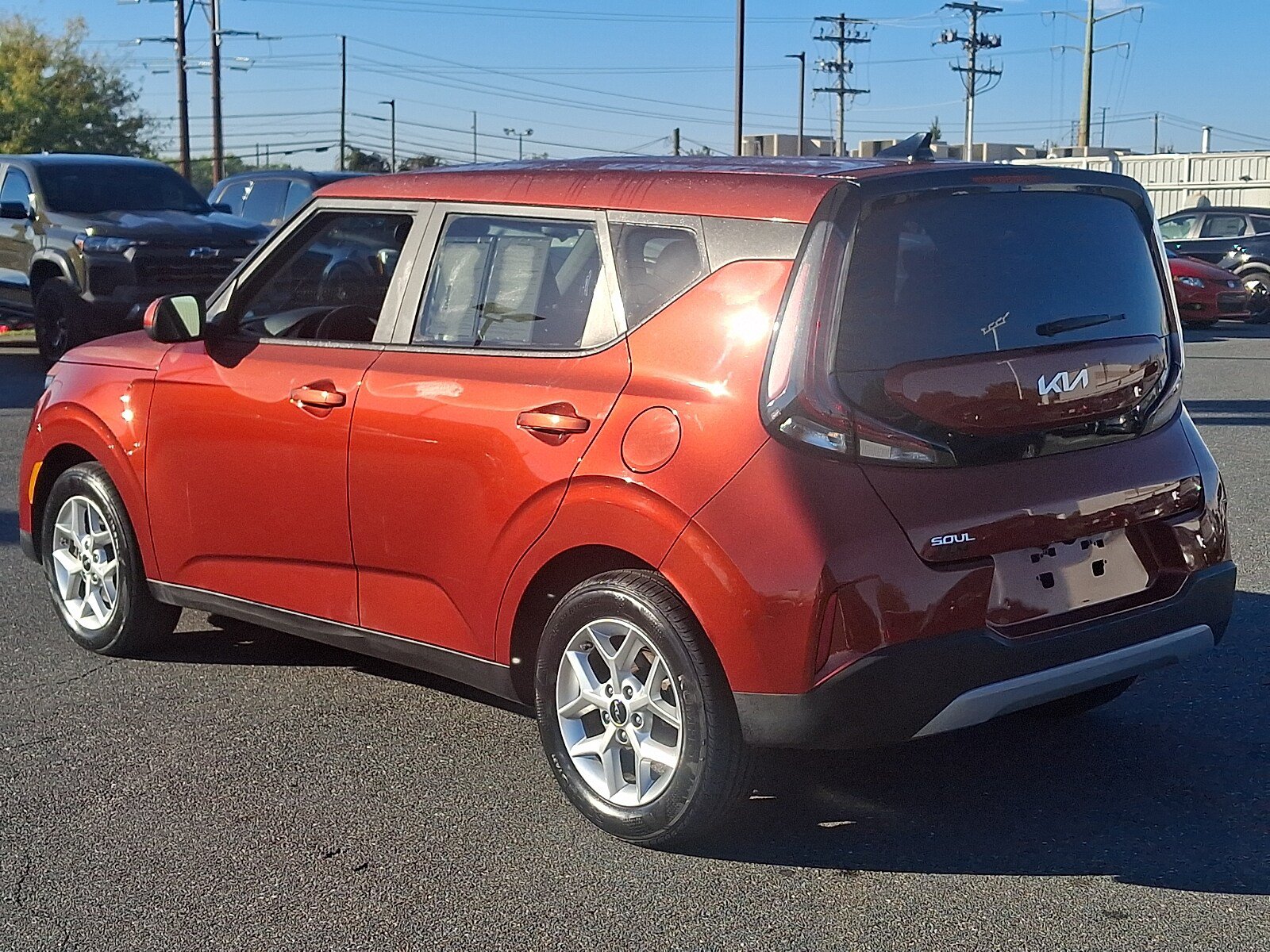 Used 2023 Kia Soul LX w/ LX Technology Package FWD image 6
