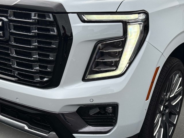 New 2027 GMC Yukon XL Denali Ultimate AWD/4WD image 10