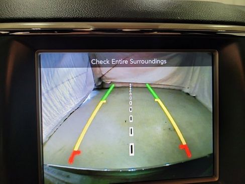 Used 2016 Jeep Grand Cherokee Limited image 12