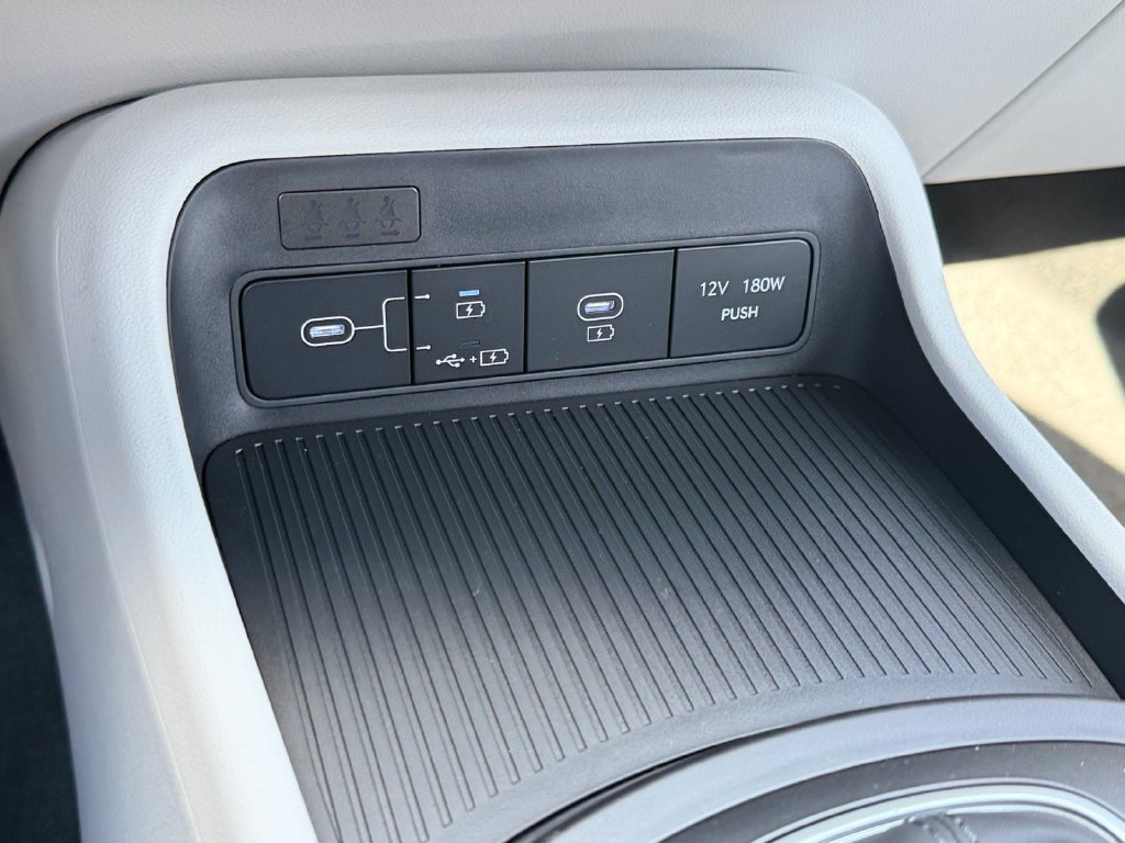 New 2027 Hyundai Kona SE AWD/4WD image 25