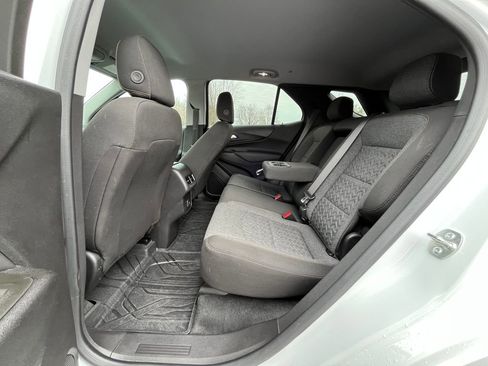 Certified 2024 Chevrolet Equinox LT w/ LPO, Floor Liner Package image 17