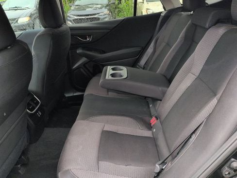 Used 2023 Subaru Outback Premium AWD/4WD image 23