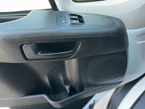 Used 2020 RAM ProMaster 2500 image 14