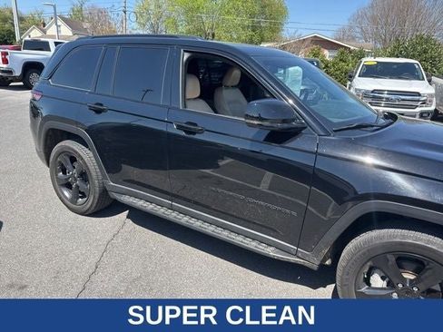 Used 2023 Jeep Grand Cherokee Limited w/ Luxury Tech Group II image 14