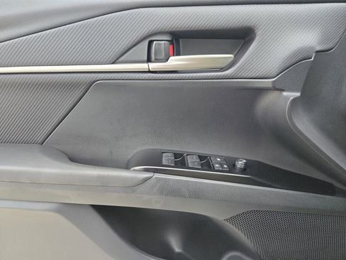 New 2026 Toyota Camry SE FWD image 18