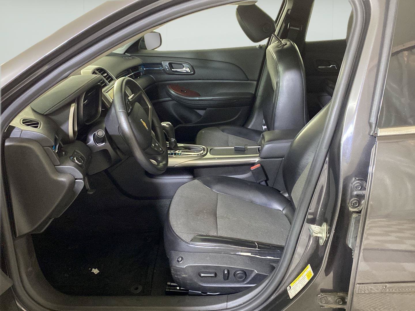 Used 2013 Chevrolet Malibu LT w/ Power Convenience Package FWD image 21