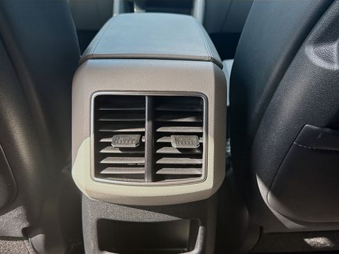 Used 2026 Kia Sportage EX FWD image 22