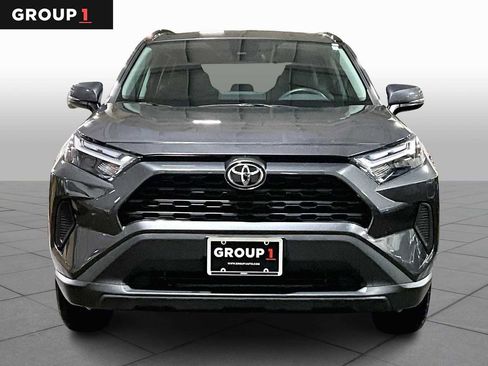 Certified 2022 Toyota RAV4 XLE image 6