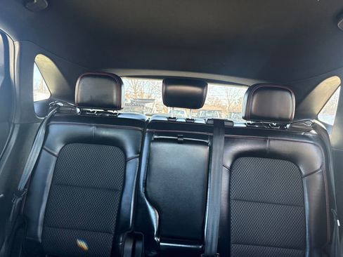 Used 2023 Ford Escape ST-Line image 36