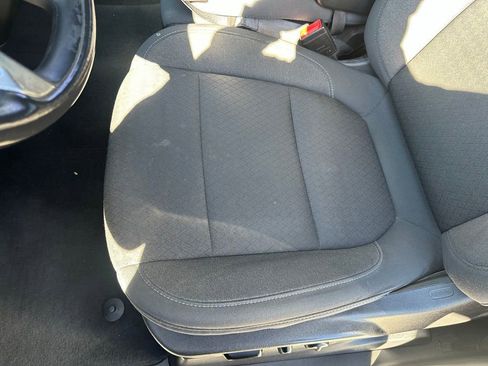 Used 2021 Chevrolet Silverado 1500 LT w/ Z71 Off-Road Package image 24