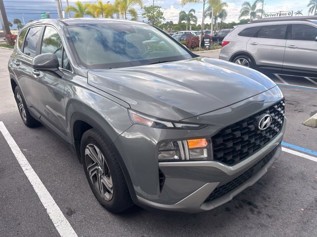 Used 2023 Hyundai Santa Fe SE FWD image 3