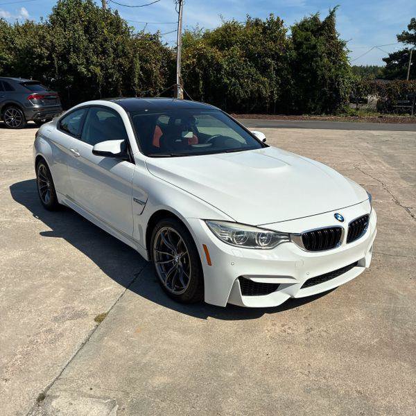 Used 2015 BMW M4 Coupe RWD image 1