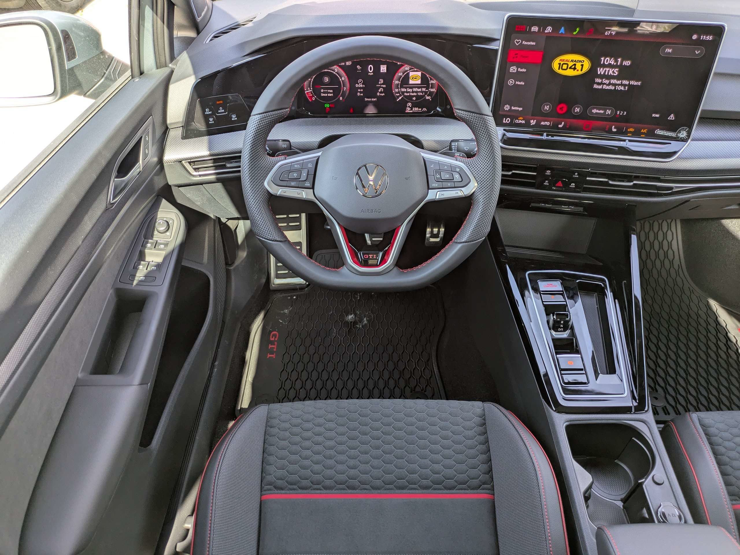 New 2026 Volkswagen GTI SE FWD image 16