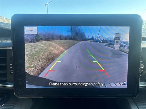 Certified 2023 Ford Explorer XLT w/ Equipment Group 202A image 9