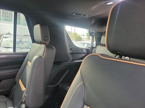 Used 2024 GMC Yukon AT4 w/ Technology Package image 31