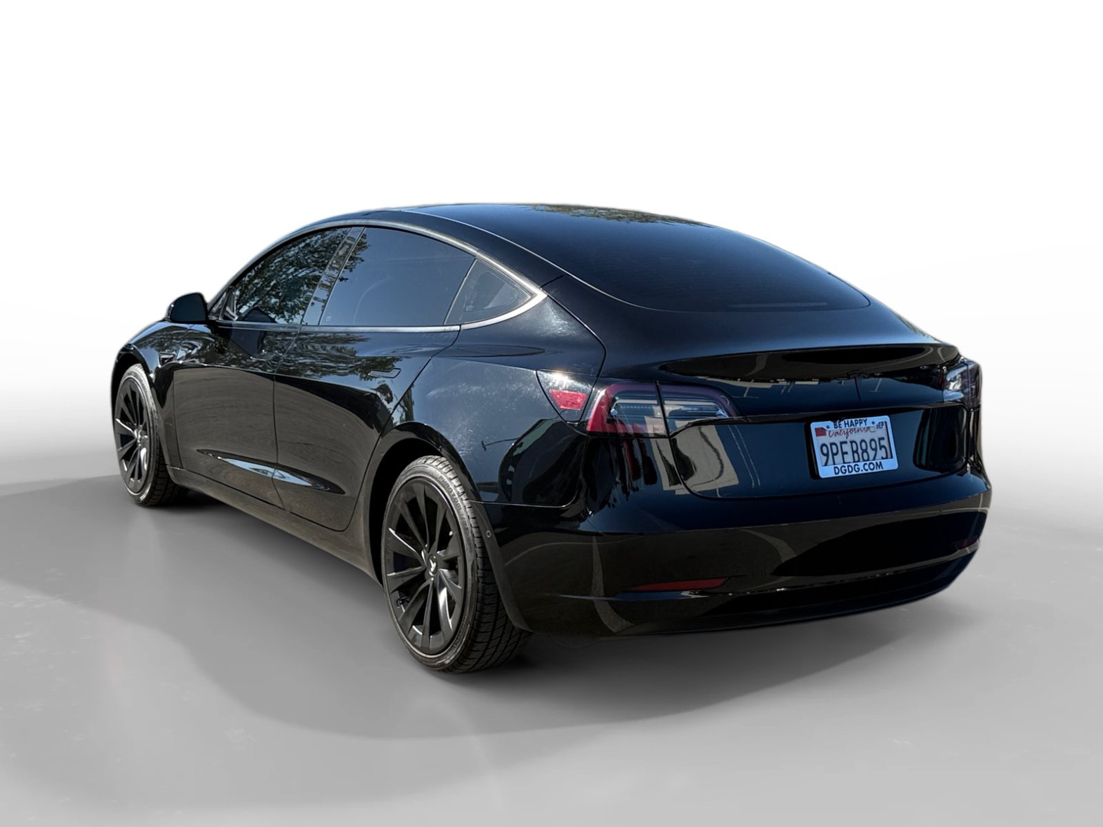 Used 2021 Tesla Model 3 Standard Range Plus RWD image 3