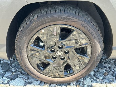 Used 2026 Hyundai Kona SEL Sport FWD image 11