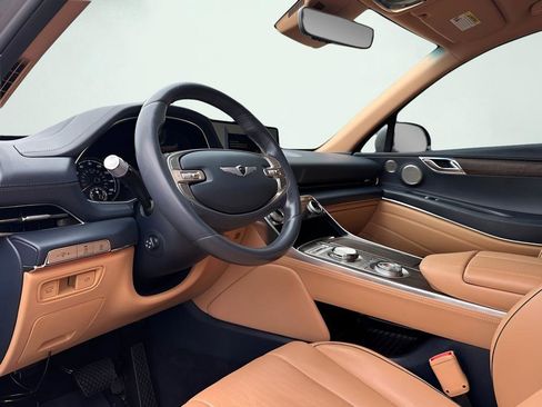 Used 2023 Genesis GV80 2.5T w/ Advanced Package image 2