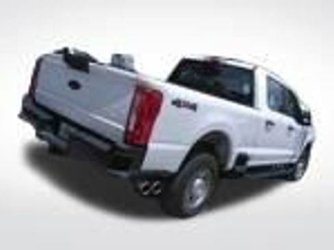 Used 2026 Ford F250 XL AWD/4WD image 2