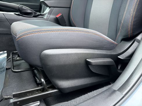 Used 2019 Subaru Crosstrek 2.0i Premium w/ Eyesight System AWD/4WD image 18