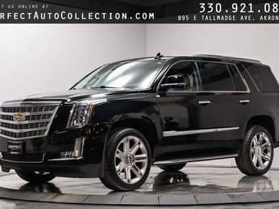 Used 2020 Cadillac Escalade Luxury w/ LPO, Radiant Package