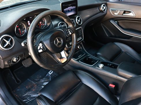 Used 2018 Mercedes-Benz CLA 250 w/ AMG Line Exterior image 6