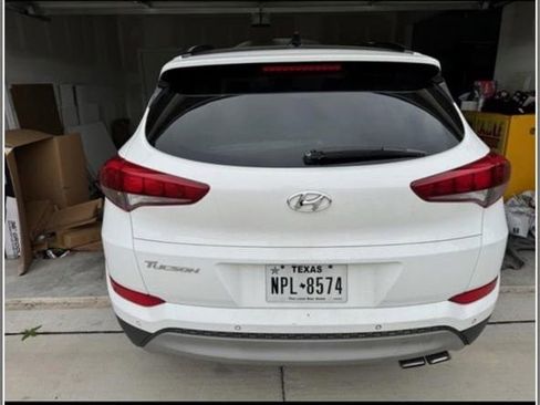 Used 2018 Hyundai Tucson Value FWD image 1