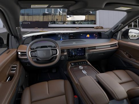 New 2026 Lincoln Navigator Reserve AWD/4WD image 9