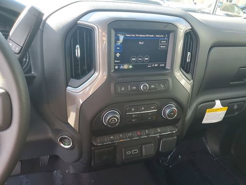 New 2026 Chevrolet Silverado 1500 Custom Trail Boss w/ LPO, Dark Essentials Package AWD/4WD image 23