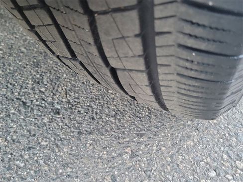 Used 2020 GMC Sierra 1500 SLT w/ SLT Premium Plus Package image 33