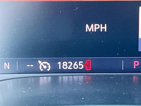 Used 2019 Chevrolet Colorado LT w/ LT Convenience Package image 12