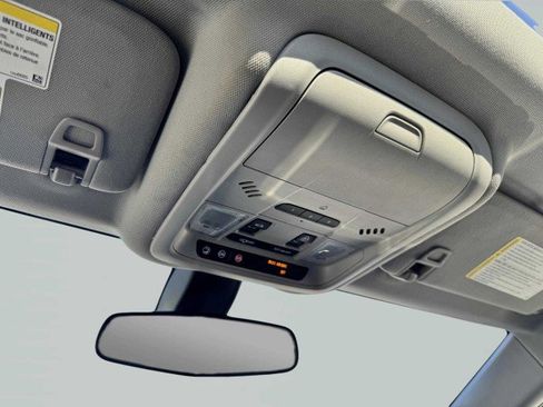 Used 2019 Chevrolet Equinox LT image 34