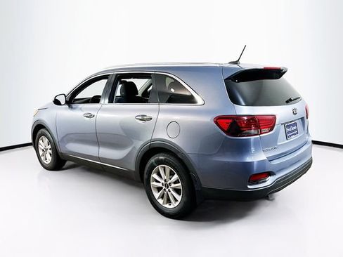 Used 2020 Kia Sorento LX w/ LX I4 Convenience Package FWD image 5