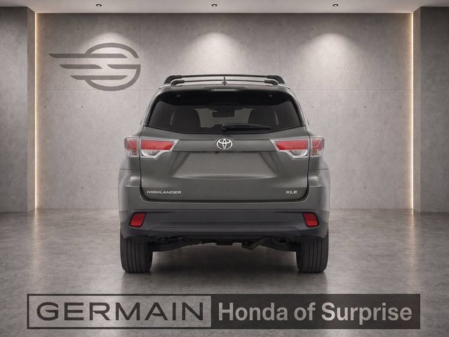 Used 2016 Toyota Highlander XLE FWD image 5