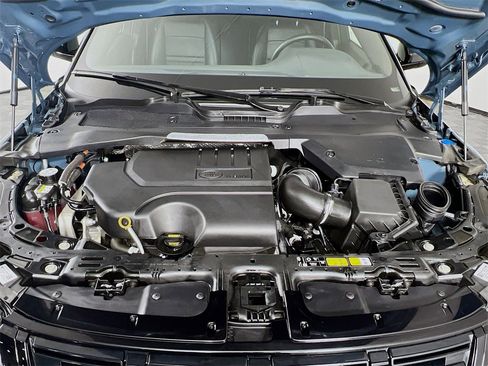 Certified 2025 Land Rover Range Rover Evoque Dynamic SE image 31