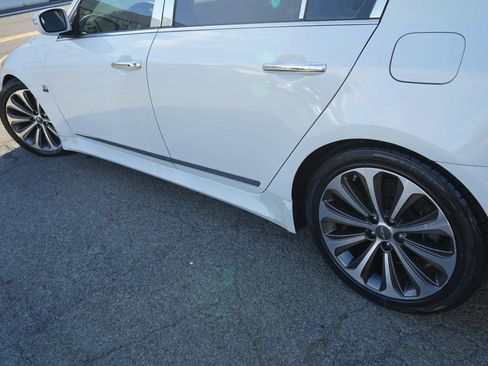 Used 2013 Hyundai Genesis 5.0 R-Spec RWD image 6