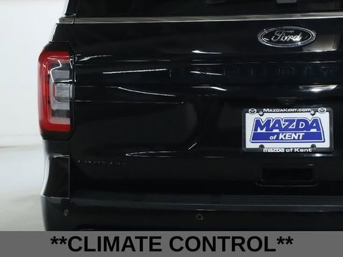 Used 2022 Ford Expedition Limited image 18