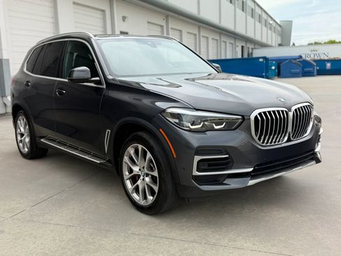 Used 2023 BMW X5 sDrive40i w/ Premium Package RWD image 4