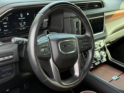 Used 2024 GMC Yukon XL Denali Ultimate AWD/4WD image 20