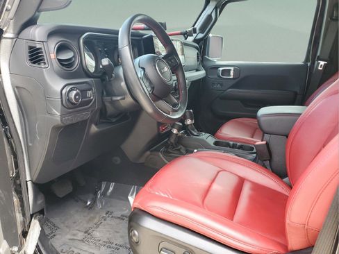 Used 2024 Jeep Wrangler Rubicon 392 image 13