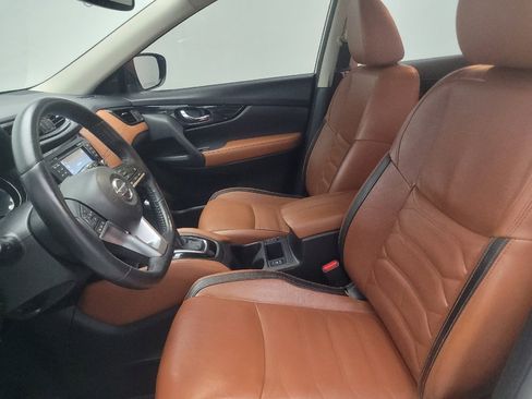 Used 2017 Nissan Rogue SL w/ SL Premium Package FWD image 17
