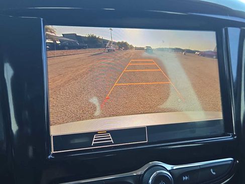 Used 2020 Chevrolet Traverse LS FWD image 25